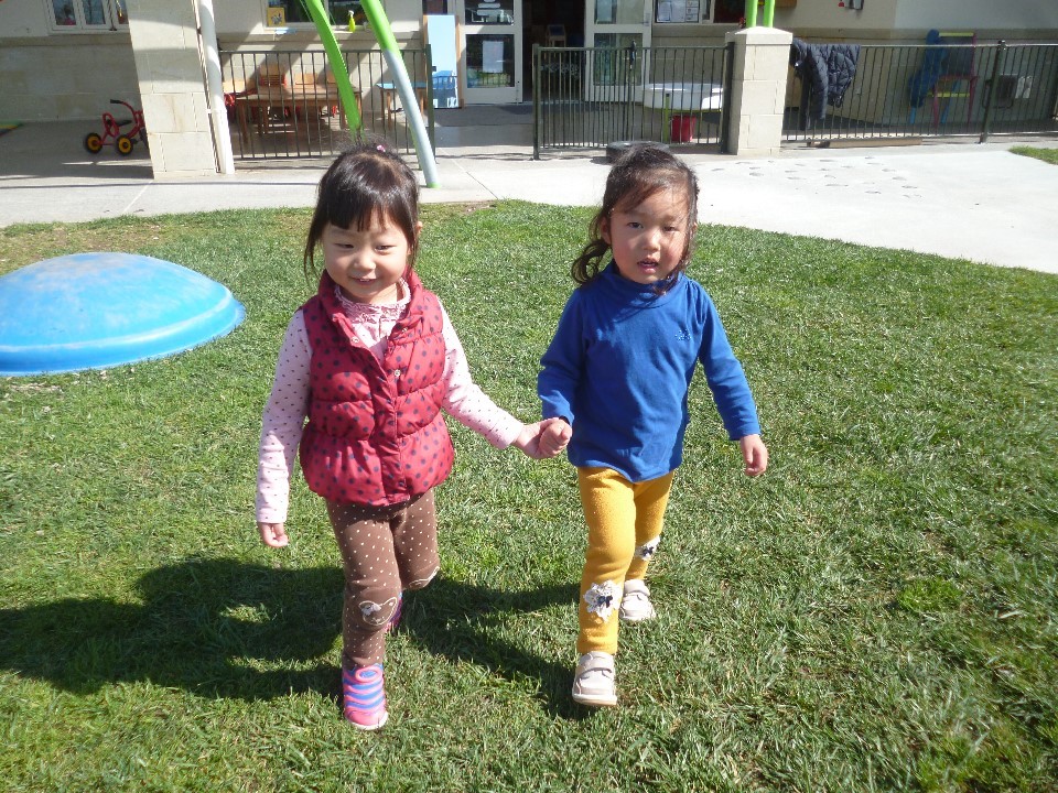 Growing Friendship 11 九月 2015