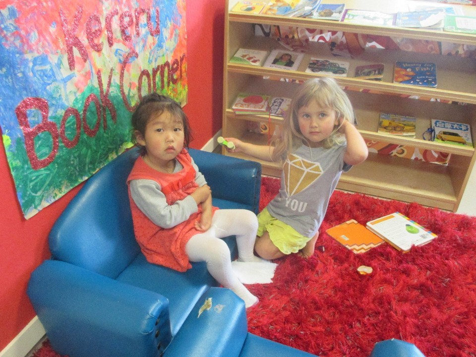 Building friendships 5 十一月 2015