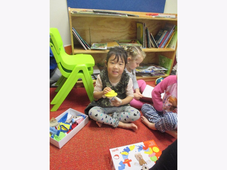 Today in the 4 year old group. 12 四月 2017